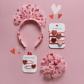 Load image into Gallery viewer, Love Heart Glitter Clips

